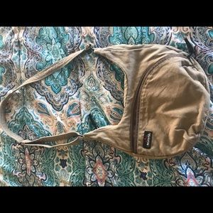 Kavu crossbody